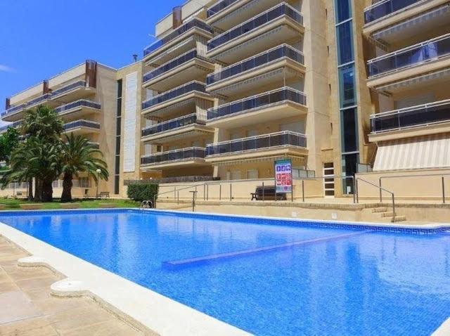 Appart Standing 2 Chambres 2Sdb Clim Piscine Parking Wifi Terrasse 21M2 Local Velo Port-Aventura, Plage, Centre Σαλού Εξωτερικό φωτογραφία