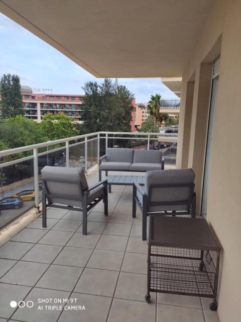 Appart Standing 2 Chambres 2Sdb Clim Piscine Parking Wifi Terrasse 21M2 Local Velo Port-Aventura, Plage, Centre Σαλού Εξωτερικό φωτογραφία