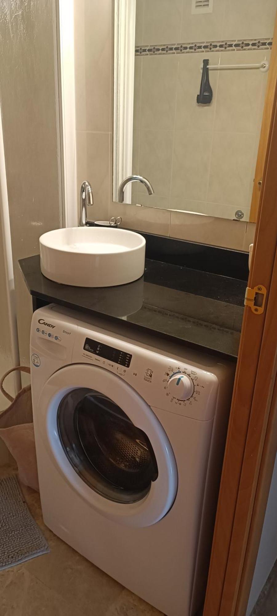 Appart Standing 2 Chambres 2Sdb Clim Piscine Parking Wifi Terrasse 21M2 Local Velo Port-Aventura, Plage, Centre Σαλού Δωμάτιο φωτογραφία
