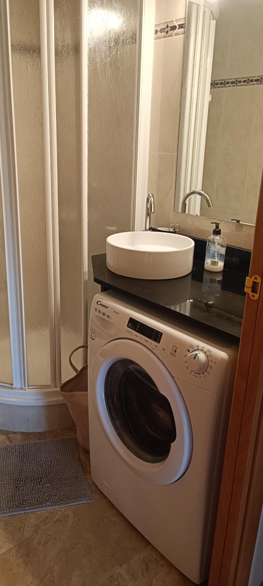 Appart Standing 2 Chambres 2Sdb Clim Piscine Parking Wifi Terrasse 21M2 Local Velo Port-Aventura, Plage, Centre Σαλού Δωμάτιο φωτογραφία